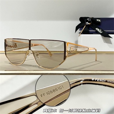 Fendi sunglass-143